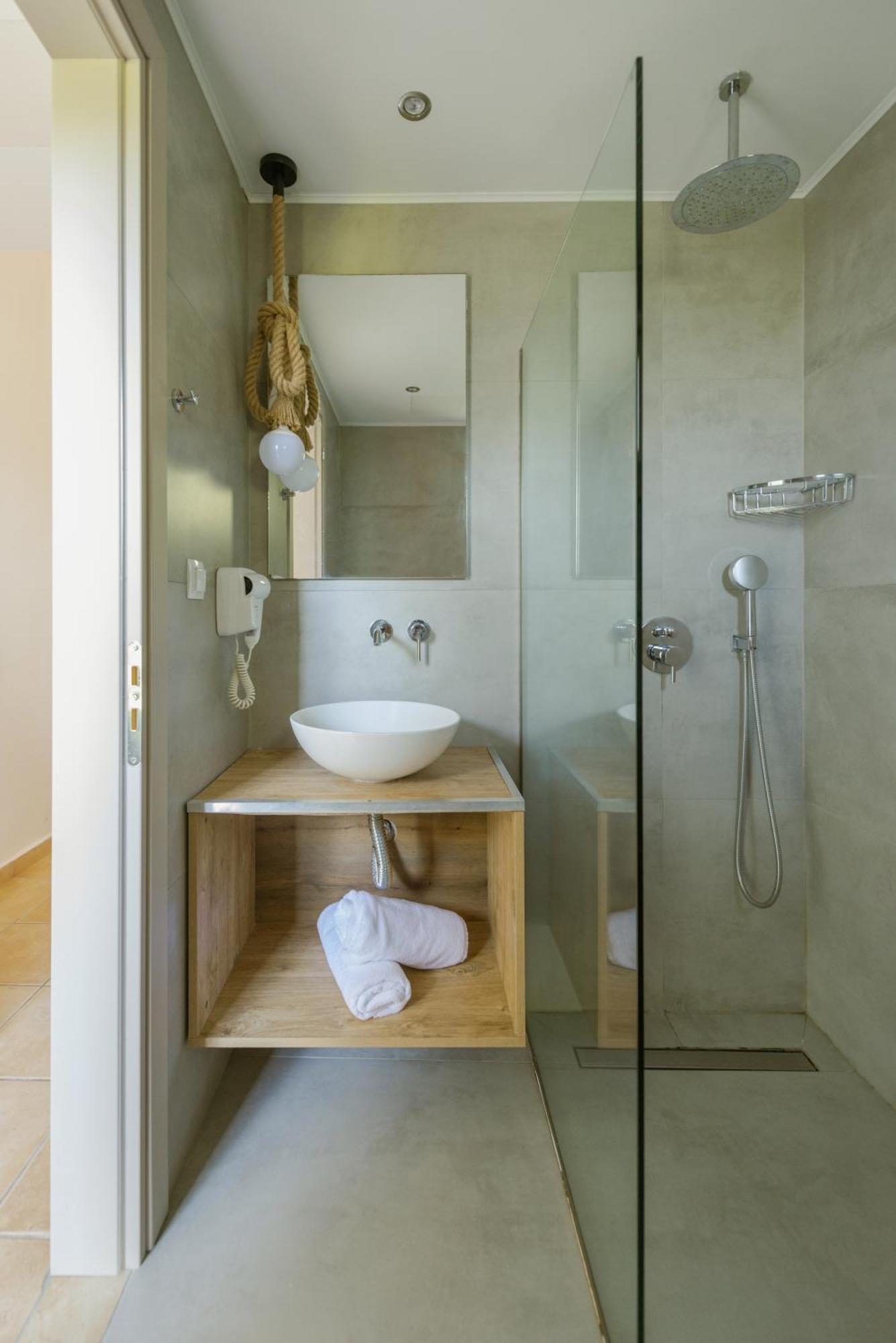 Ecoresort Zefyros Hotel Áyios Kírikos