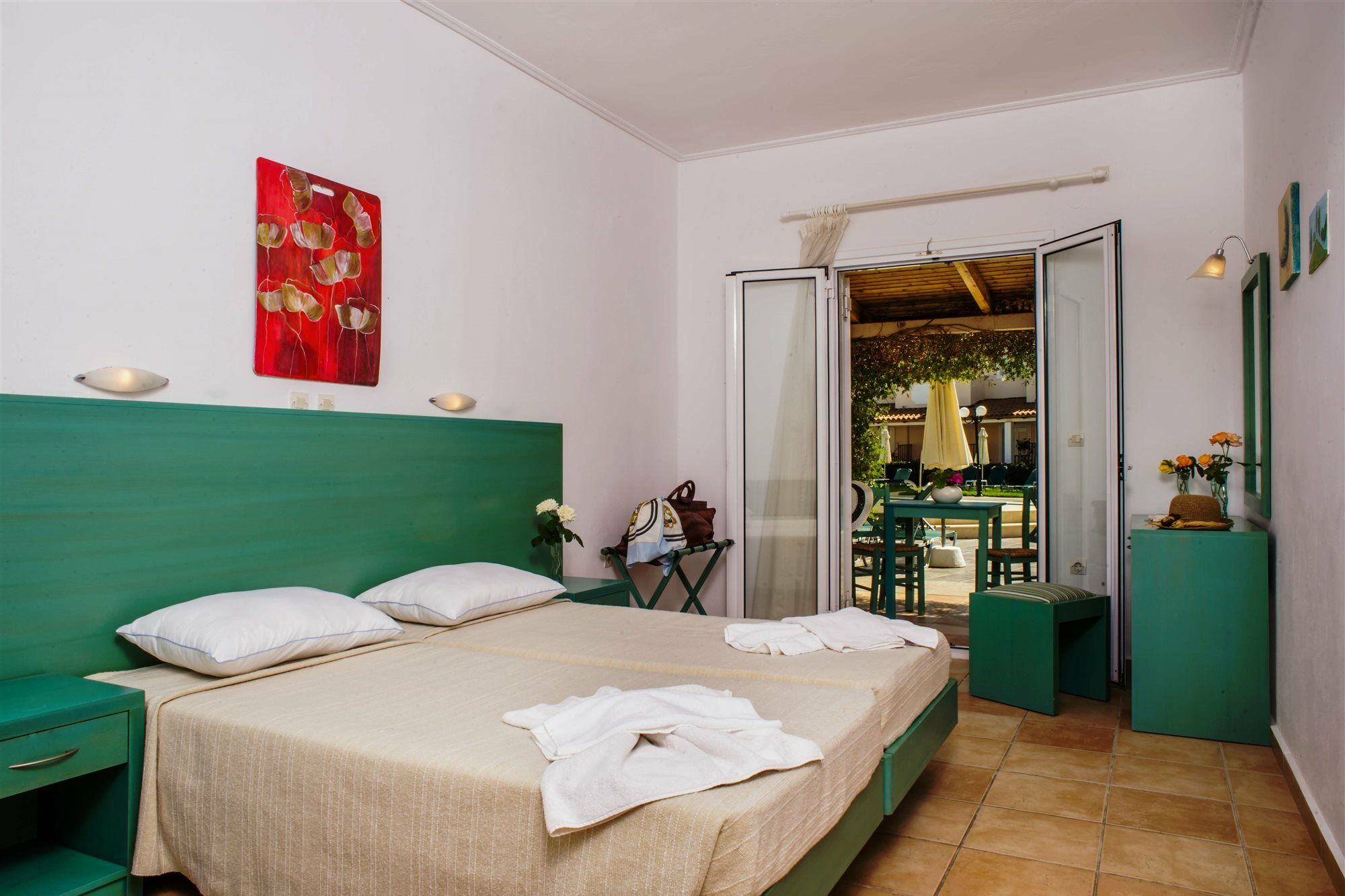 Ecoresort Zefyros 酒店 Áyios Kírikos